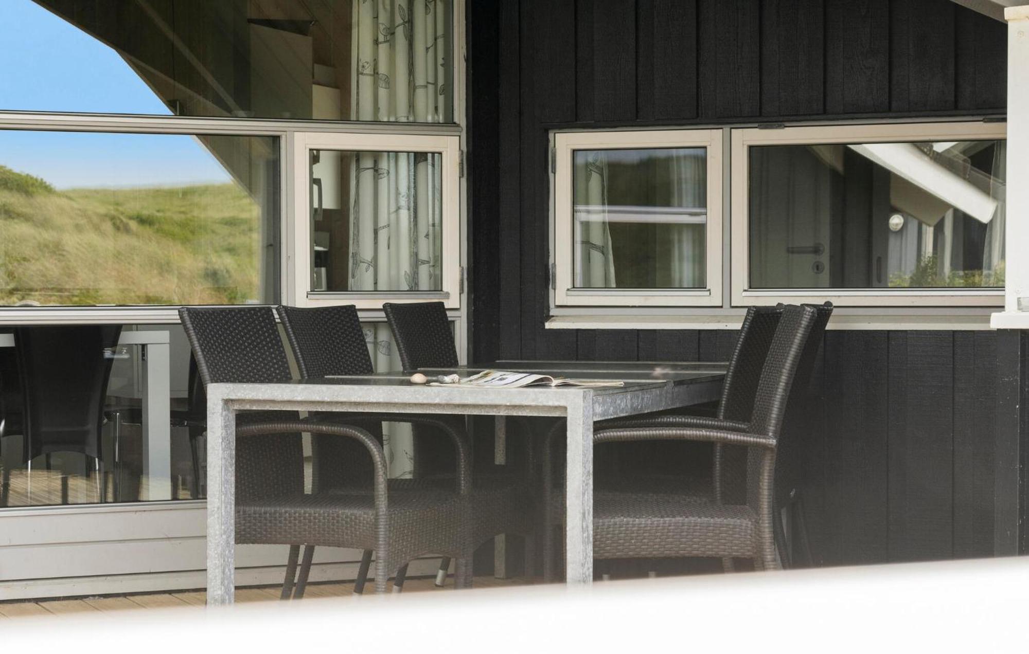 Stunning Home In Hvide Sande With Kitchen Bjerregård Exterior foto
