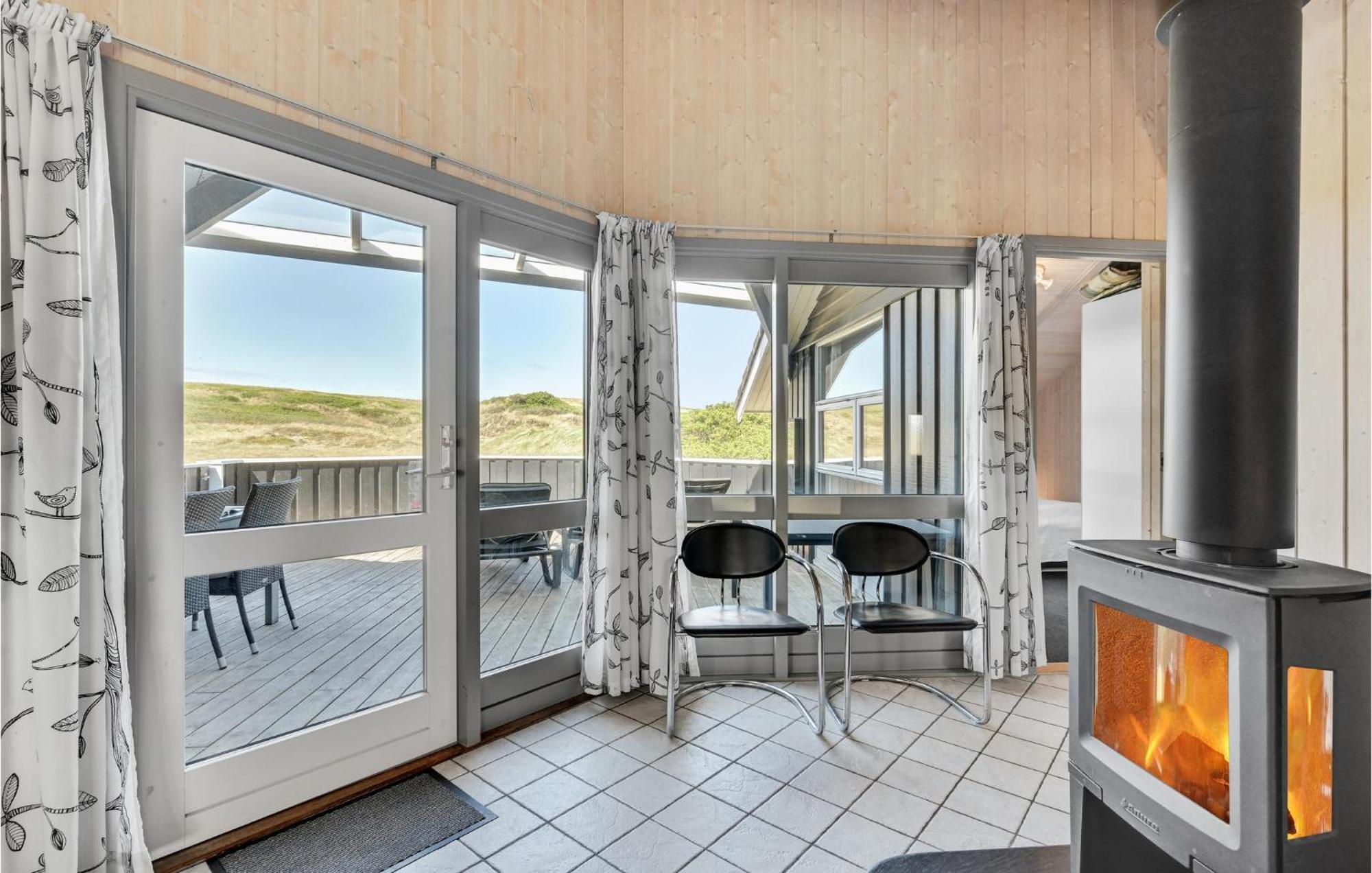 Stunning Home In Hvide Sande With Kitchen Bjerregård Exterior foto